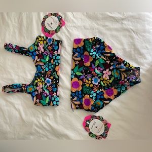 Infamous Swim Gia bikini top and bottom size M